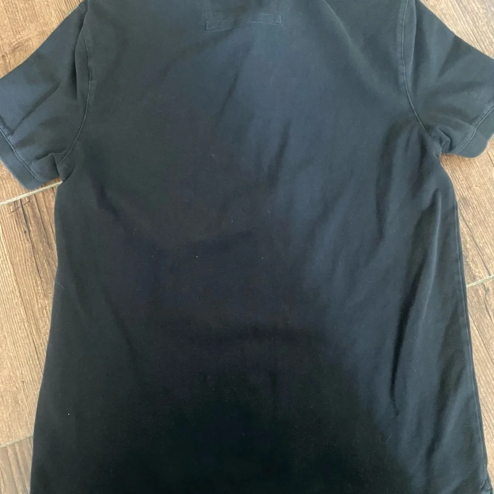 Banana Republic black fitted pique Polo Small